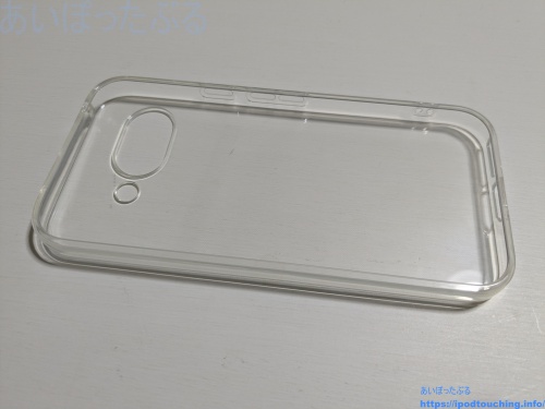 Pixel 9a 用の背面ソフトケース